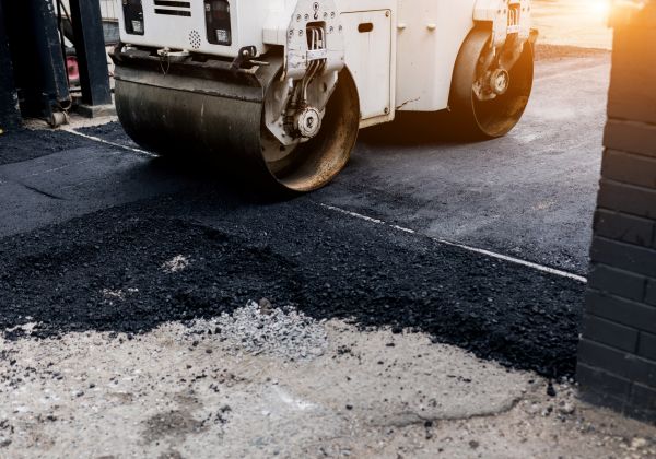 Blacktop Resealing in Spring