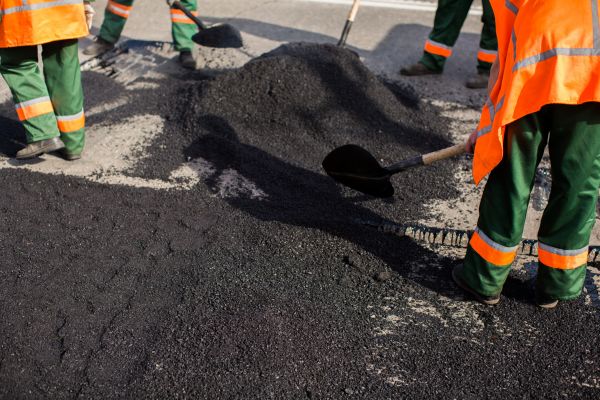 Asphalt Resurfacing in Spring